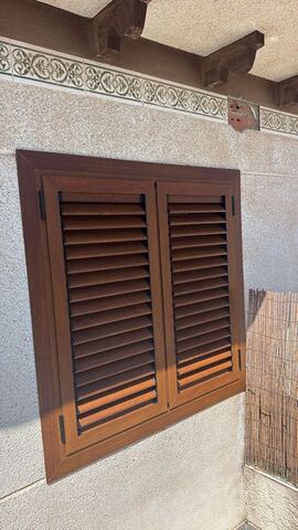 Fönster-aluminium-fönsterluckor-fastighet-renovering-torrevieja-costablanca.jpeg