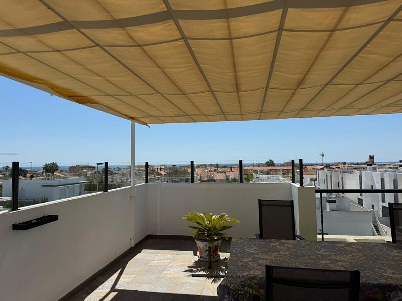 tn_Glasräcke-vindskydd-takterrass-torrdelahoradada-orihuelacosta-fastighet-costablanca.JPG